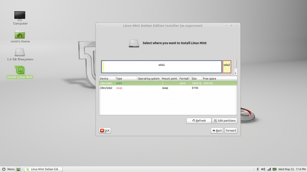Definindo o ponto de montagem. Lista de partições e ponto de montagem.
