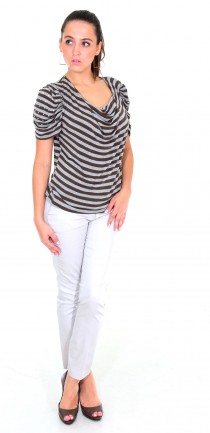 BLUSA MANGA DRAPEADA TACHAS